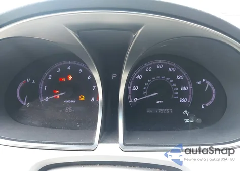 2011 Toyota Avalon Limited z USA, uszkodzony, nr VIN 4T1BK3DB8BU388540